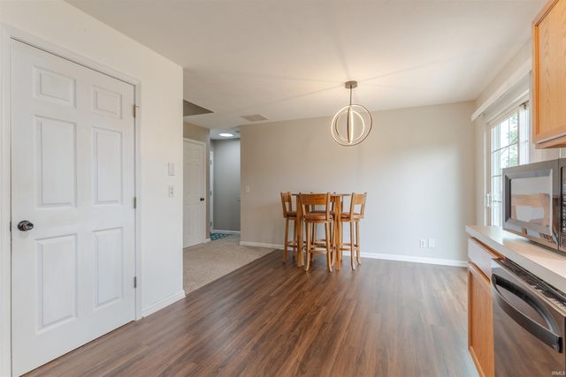 6366 Acadia Drive, Newburgh, IN 47630