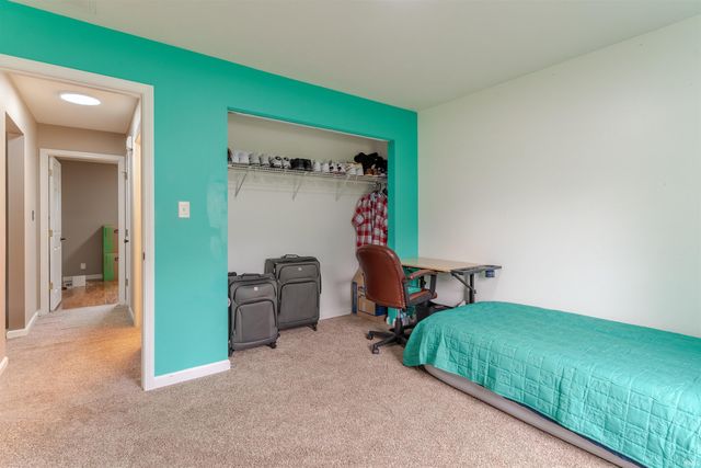 6366 Acadia Drive, Newburgh, IN 47630