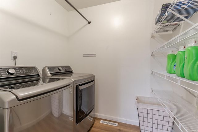 6366 Acadia Drive, Newburgh, IN 47630