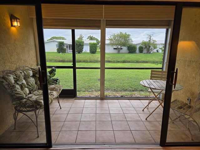 2101 W Woolbright Road J102, Boynton Beach, FL 33426