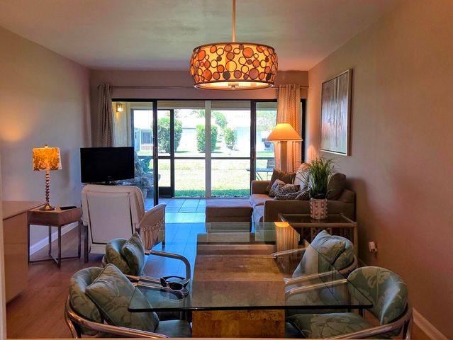 2101 W Woolbright Road J102, Boynton Beach, FL 33426