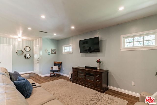 1500 Fairfield Street, Glendale, CA 91201