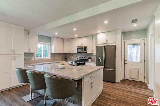 1500 Fairfield Street, Glendale, CA 91201