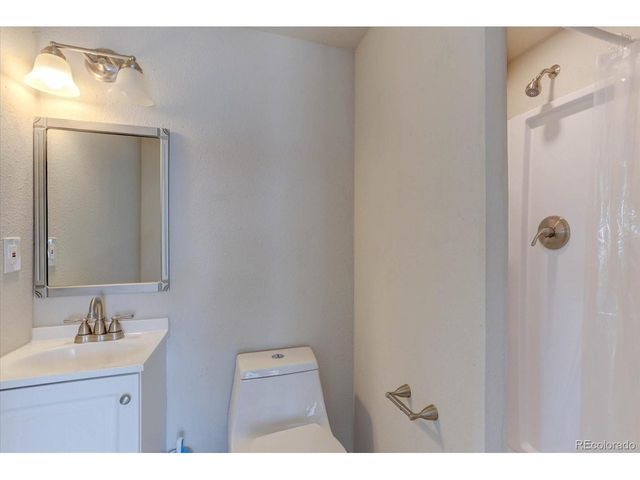 1958 Villageview Ln, Castle Rock, CO 80104