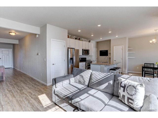 1958 Villageview Ln, Castle Rock, CO 80104
