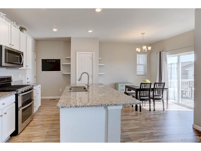 1958 Villageview Ln, Castle Rock, CO 80104