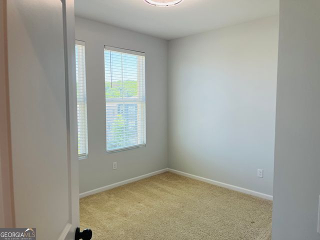 2686 Creek View Terrace NW, Atlanta, GA 30318