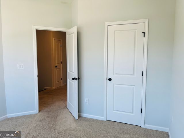 2686 Creek View Terrace NW, Atlanta, GA 30318