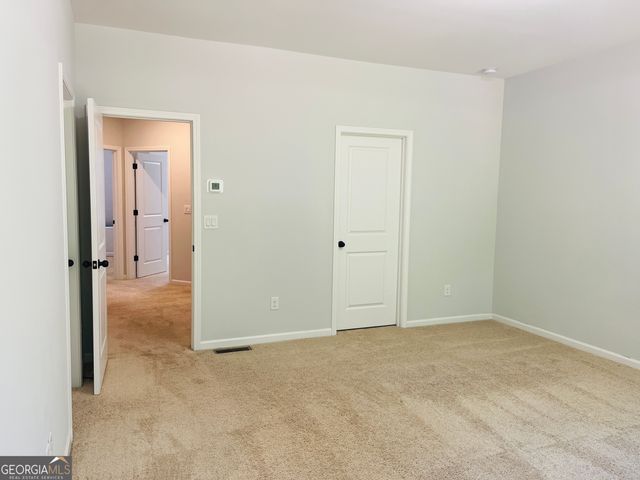 2686 Creek View Terrace NW, Atlanta, GA 30318