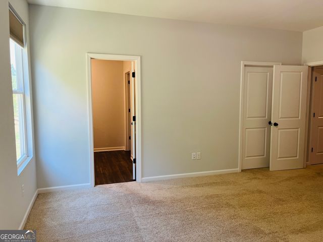 2686 Creek View Terrace NW, Atlanta, GA 30318