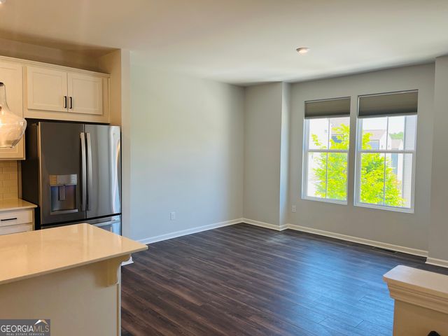 2686 Creek View Terrace NW, Atlanta, GA 30318