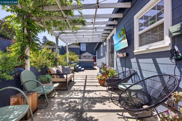 914 Vine Ave, Martinez, CA 94553