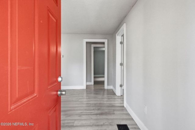 2344 JOHNSON Avenue, Jacksonville, FL 32207