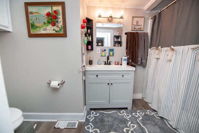 864 Canaan Road, Roebuck, SC 29376