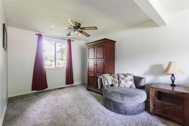 29 Huntington Parkway, Hamlin, NY 14464