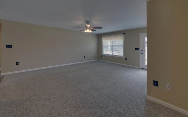 222 Charity Drive, Lavonia, GA 30553