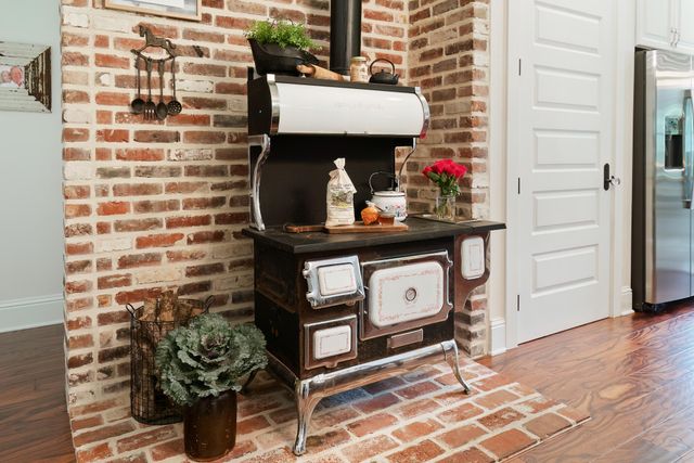 4351 Poverty Creek Road, Crestview, FL 32539