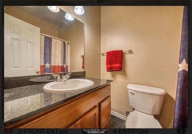 201 Richards Street B, College Station, TX 77845