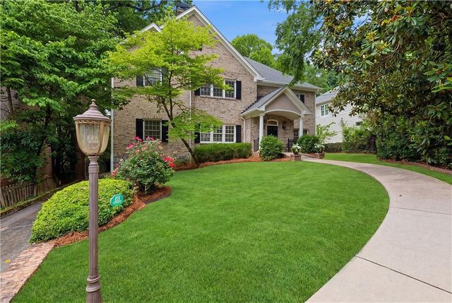 964 Northcliffe Drive NW, Atlanta, GA 30318