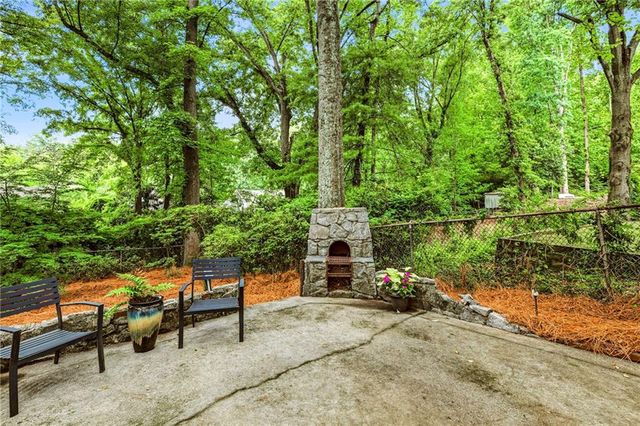964 Northcliffe Drive NW, Atlanta, GA 30318