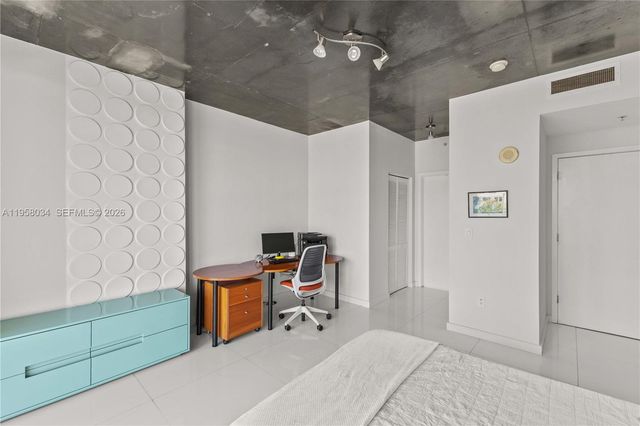 3470 E Coast Ave H0401, Miami, FL 33137