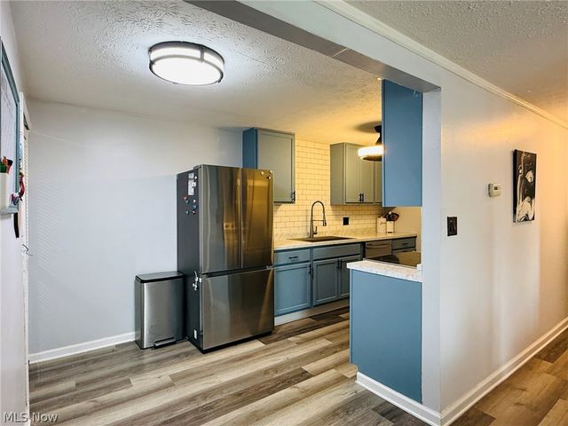 9731 Sunrise Boulevard M31, North Royalton, OH 44133