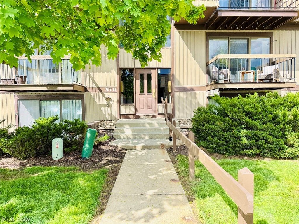 9731 Sunrise Boulevard M31, North Royalton, OH 44133