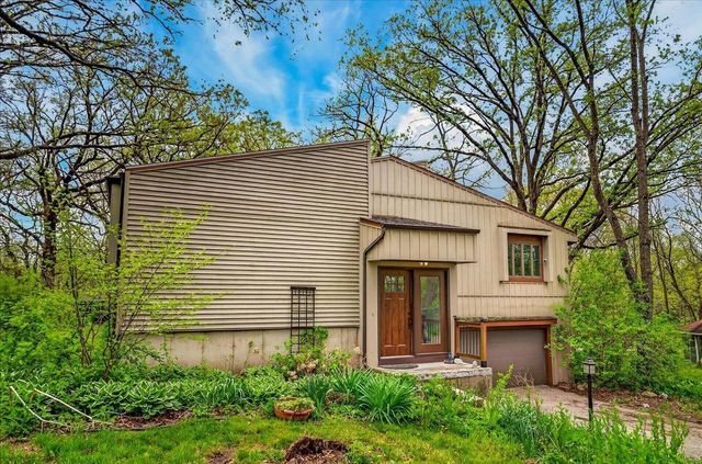 10671 Oak Ridge Road, Evansville, WI 53536