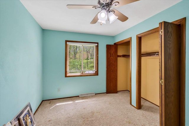 10671 Oak Ridge Road, Evansville, WI 53536