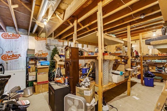 10671 Oak Ridge Road, Evansville, WI 53536