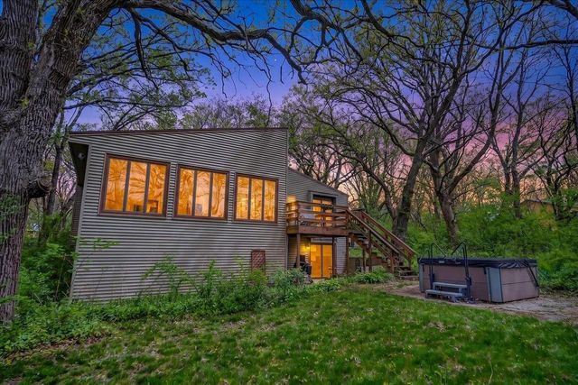 10671 Oak Ridge Road, Evansville, WI 53536