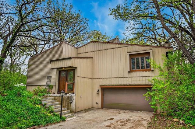 10671 Oak Ridge Road, Evansville, WI 53536