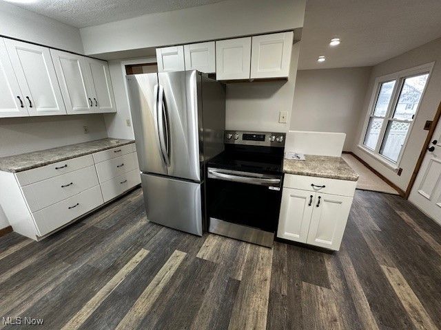 586 Ingalls Road, Akron, OH 44312