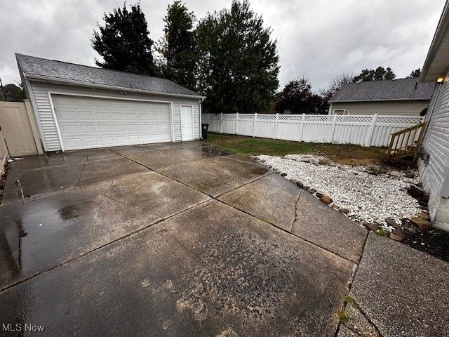 586 Ingalls Road, Akron, OH 44312