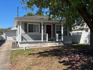 586 Ingalls Road, Akron, OH 44312