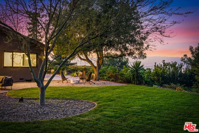 4650 Ellenita Avenue, Tarzana (los Angeles), CA 91356