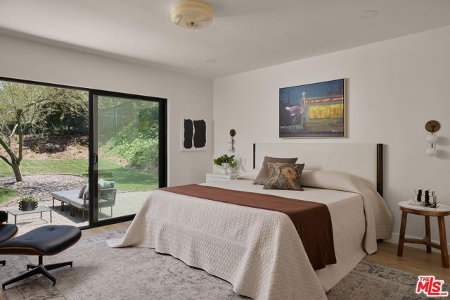 4650 Ellenita Avenue, Tarzana (los Angeles), CA 91356