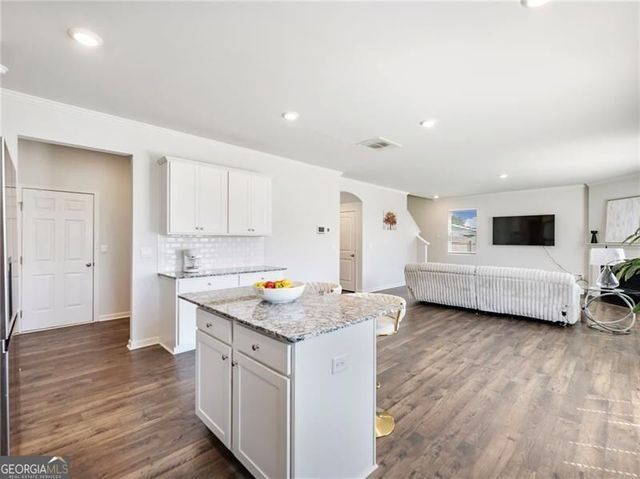 868 Baker View Lane, Braselton, GA 30517