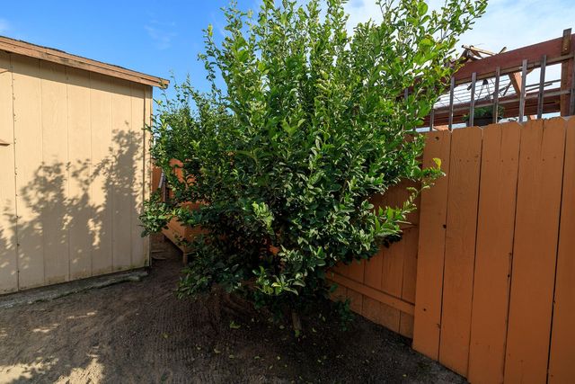 3106 Castellon Way, Stockton, CA 95205