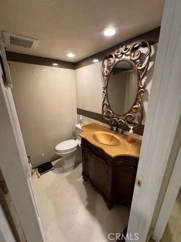 3350 Deaver, Corona, CA 92882