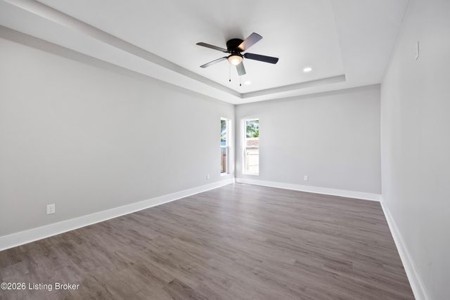 6905 James Madison Way, Louisville, KY 40272