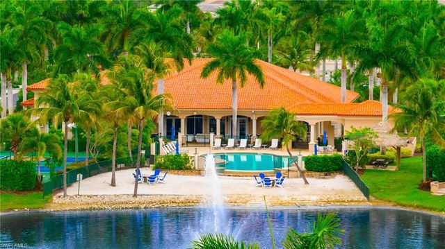 13559 Snook CIR, Naples, FL 34114