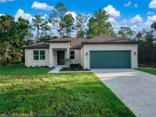 8381 Mantua Avenue, Sebring, FL 33872