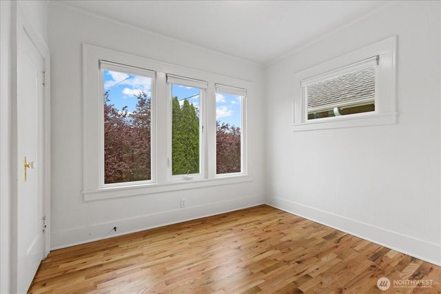 706 N 78th Street, Seattle, WA 98103