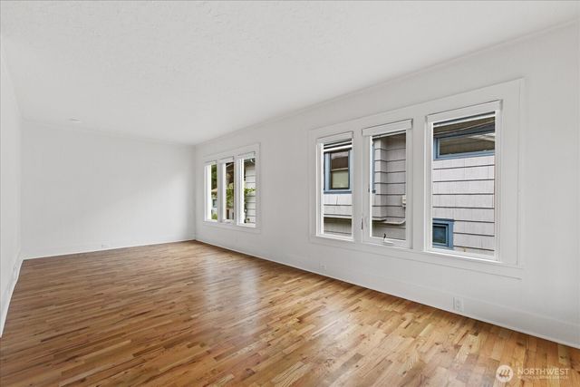 706 N 78th Street, Seattle, WA 98103