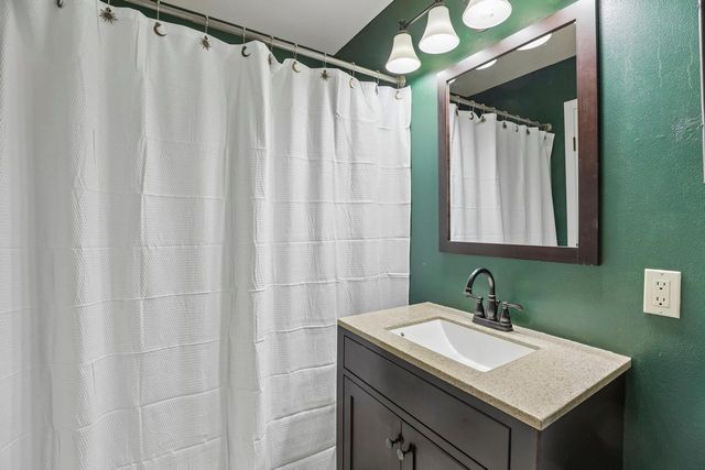 2830 Holborn Circle, Madison, WI 53718
