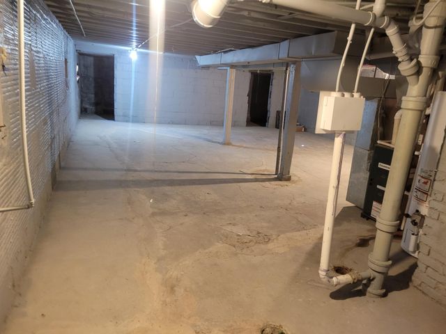 4738 Delaware Street, Gary, IN 46409