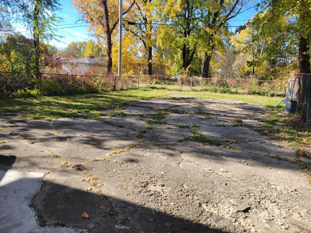 4738 Delaware Street, Gary, IN 46409