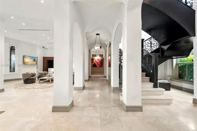 432 S Hibiscus Drive, Miami Beach, FL 33139