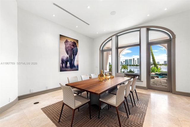 432 S Hibiscus Drive, Miami Beach, FL 33139